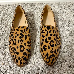 Chinese Laundry Leopard Print Flats NEW